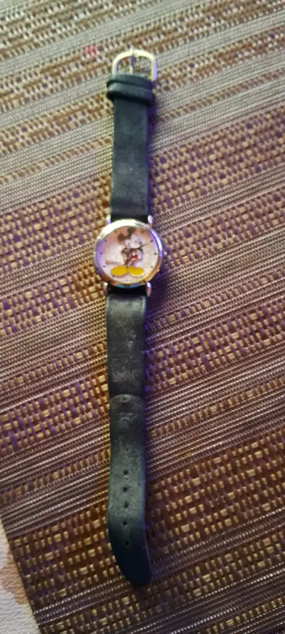 Reloj de pulsera Mickey Mouse vintage - 2