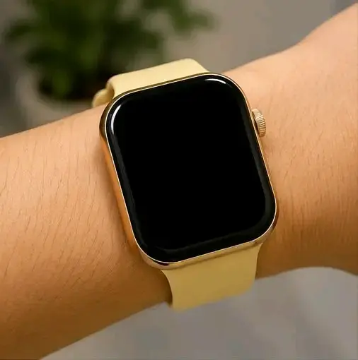 Smartwatch con pantalla táctil y correa beige - 3