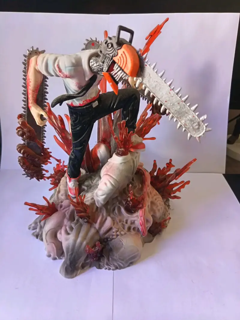 Figuras de colección anime - 1