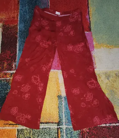 Pantalones acampanados de mujer en varios colores - miniatura 4
