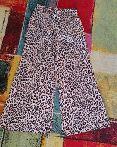 Pantalones acampanados de mujer en varios colores - miniatura 5