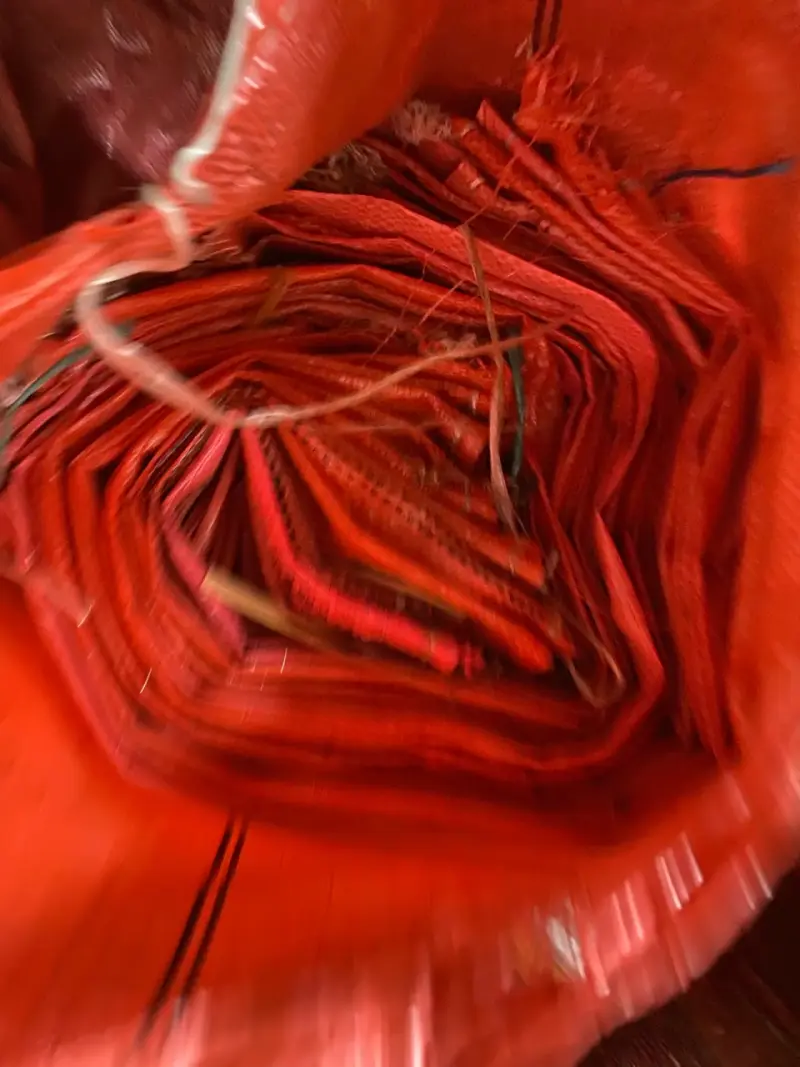 Sacos de Polipropileno Rojos para Almacenamiento - 2