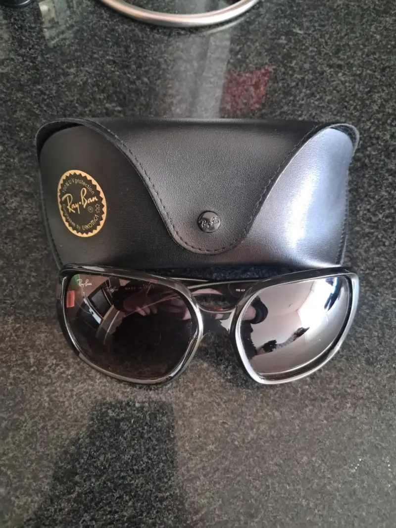 Gafas de Sol Ray-Ban RB4347 Negras Unisex - 4