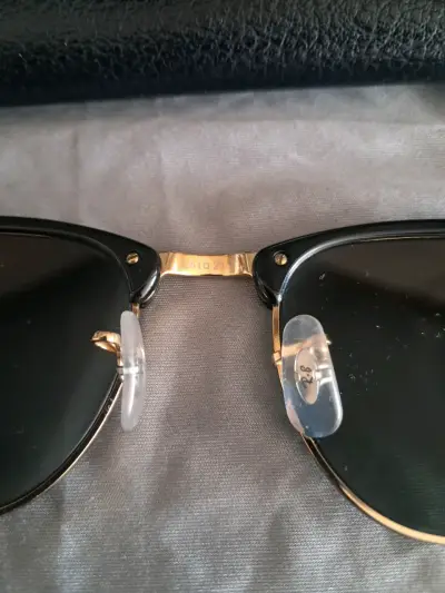 Gafas de Sol Ray-Ban RB4347 Negras Unisex - miniatura 2