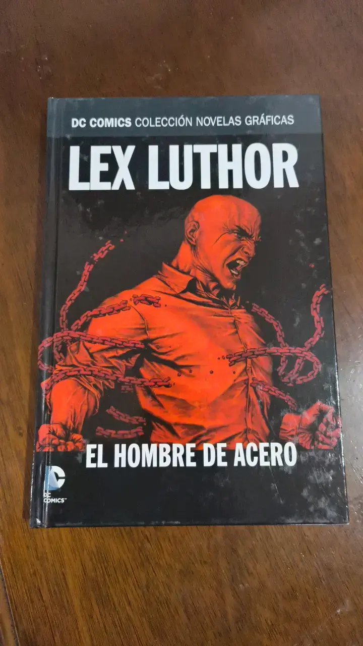 Novela gráfica Lex Luthor: El Hombre de Acero