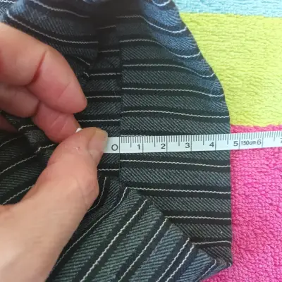 Pantalones tela haso  en buen estado - miniatura 3