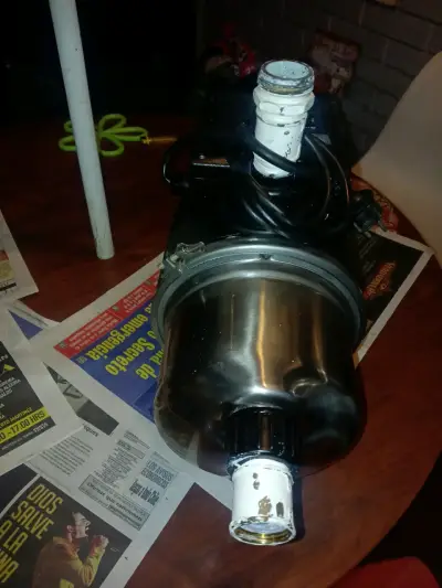 Bomba de agua Grundfos de acero inoxidable - miniatura 1