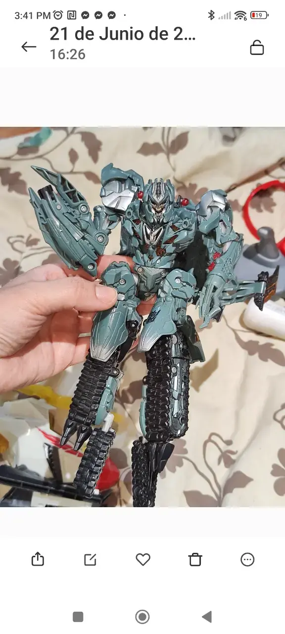 Figura de acción Transformer Megatron