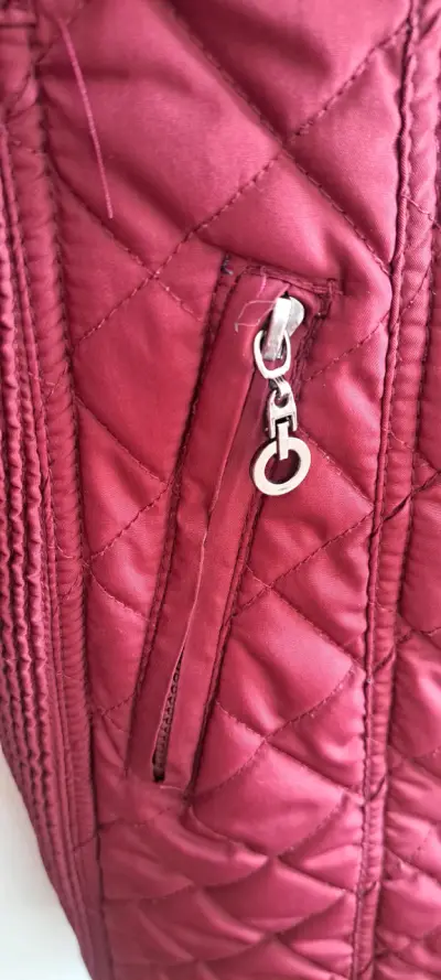 Parka acolchada burdeo con detalles de leopardo W - miniatura 4