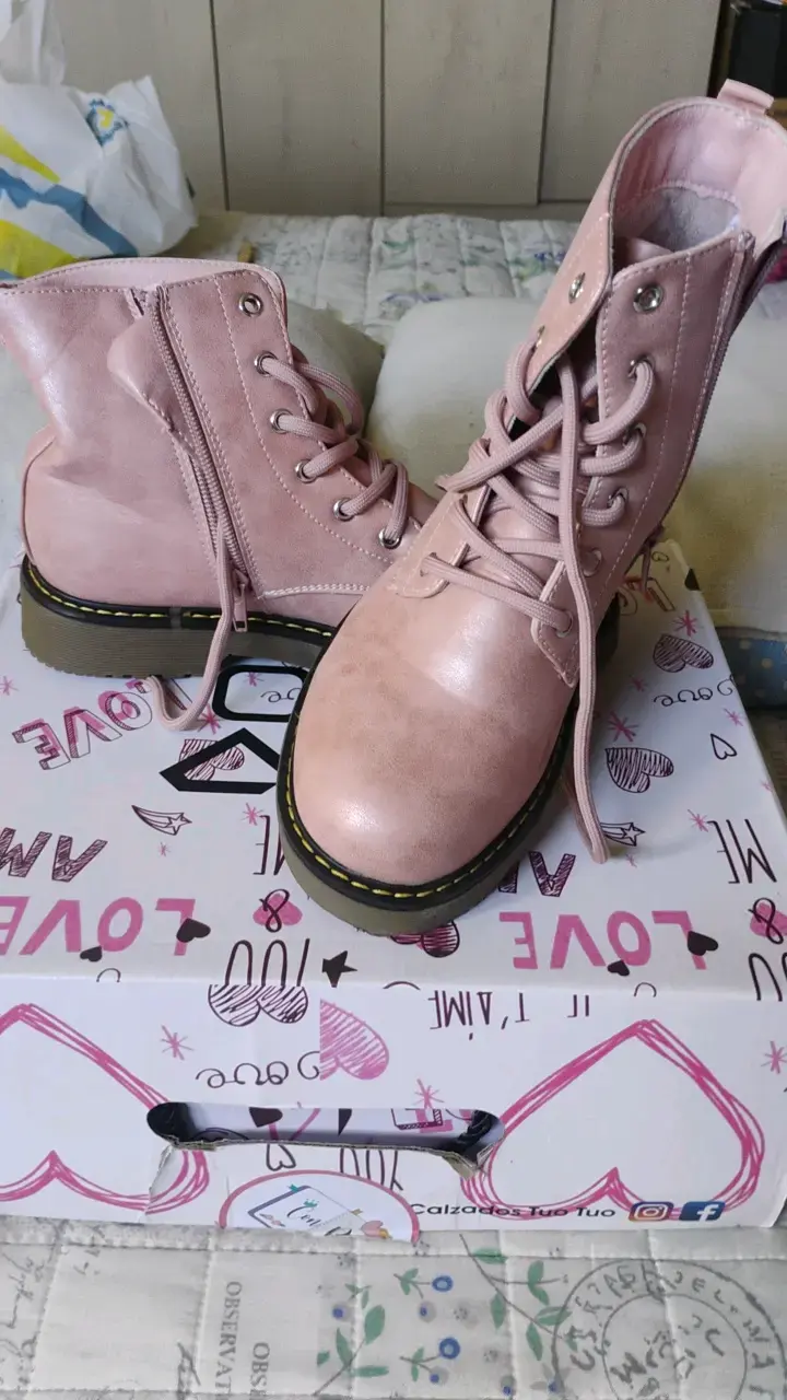 Botas rosadas de cuero sintético para mujer - 1