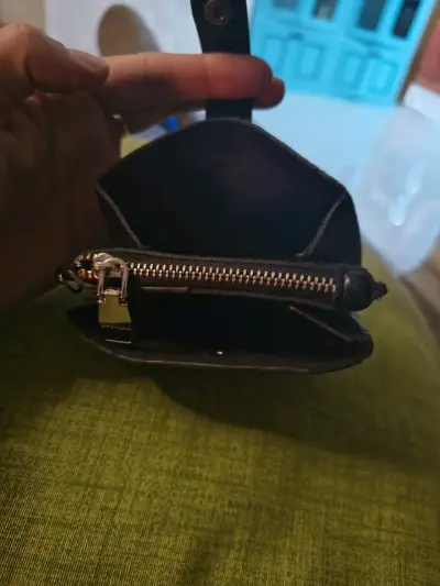 Billetera de cuero negra Amphora con cierre - miniatura 4