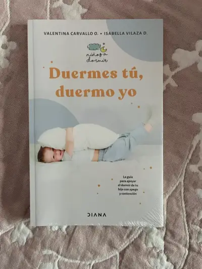 Libro 'Duermes tú, duermo yo' de Valentina Carvallo - miniatura 1