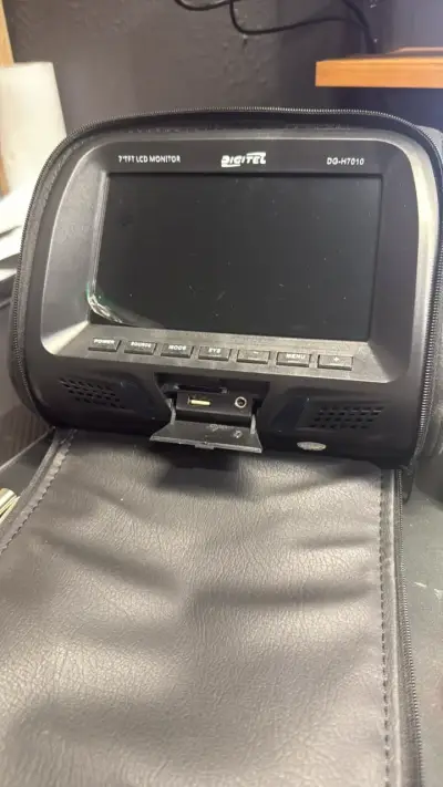 Monitor LCD para reposacabezas 7 pulgadas Digitel - miniatura 1