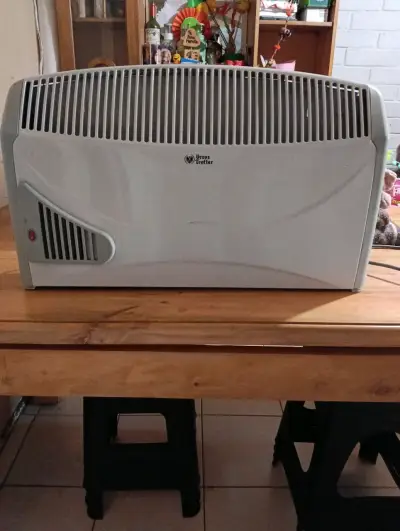 Calefactor eléctrico, termo ventilador blanco - miniatura 2
