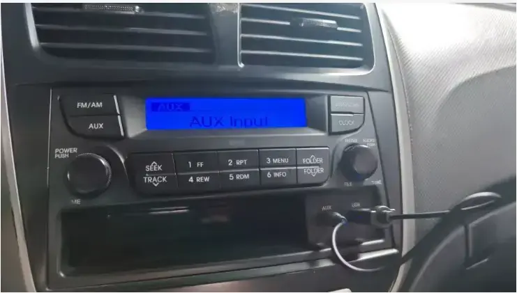 Adaptador Bluetooth 4.2 USB para Auto - 1