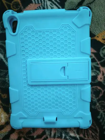 iPad Mini Apple en buen estado con funda azul - miniatura 5