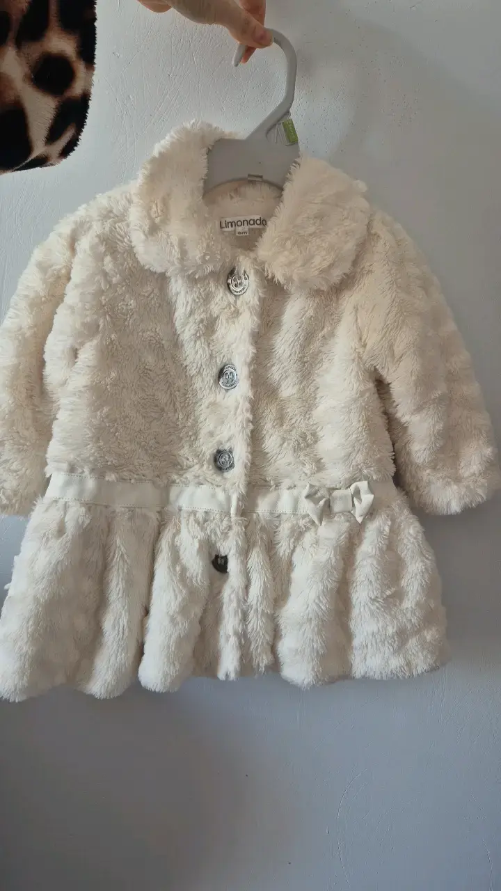 Abrigo de peluche para niña color crema - 2