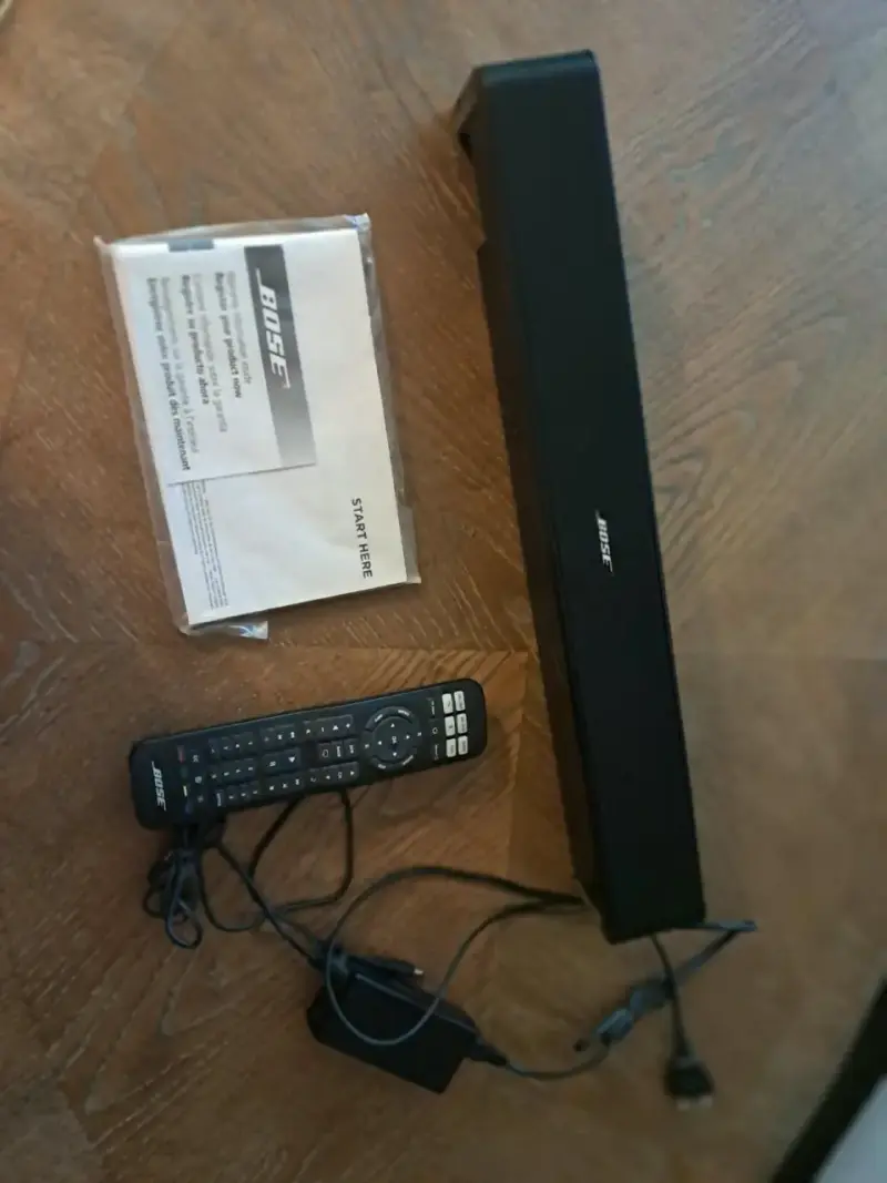 Barra de sonido Bose con control remoto - 1