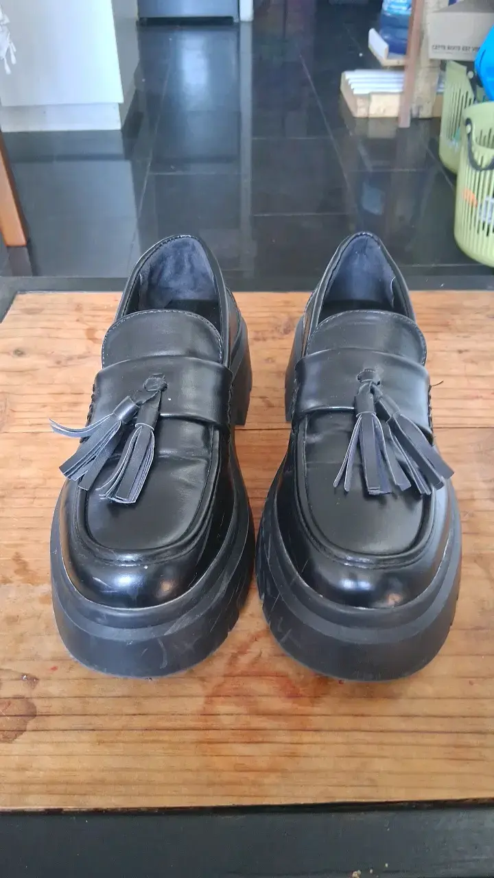 Zapatos mocasines negros con plataforma - 2