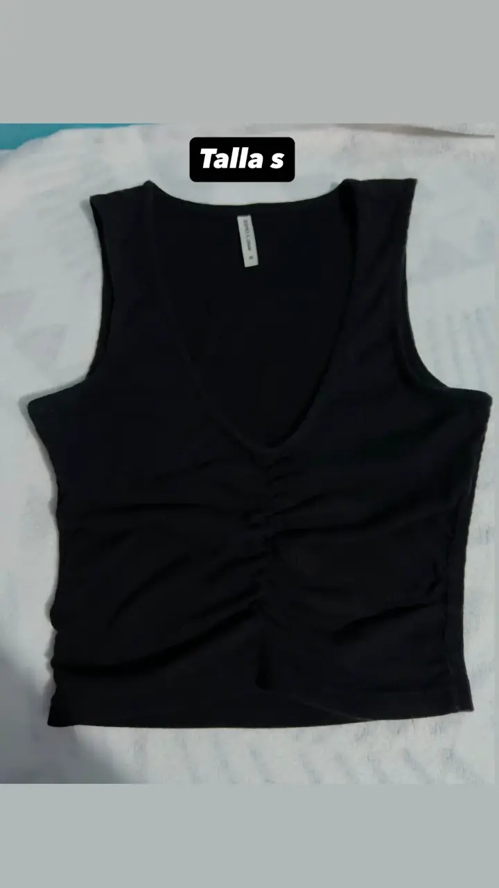 Poleras y tops de mujer con poco uso ! - 2