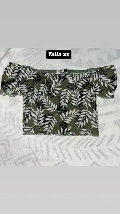 Poleras y tops de mujer con poco uso ! - miniatura 3