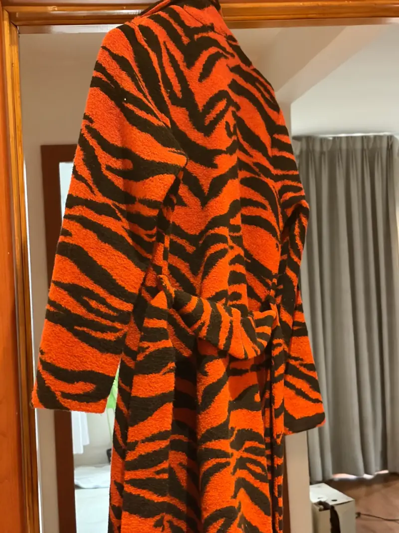 Abrigo de lana estampado animal print Lio-La - 4
