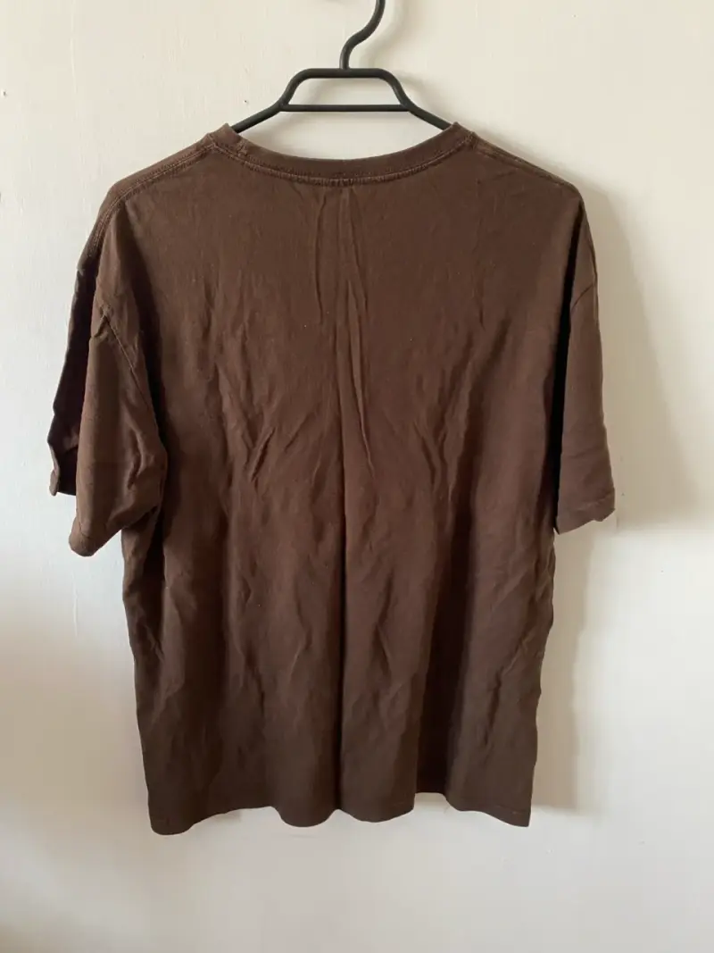 Polera gojo satoru café talla L - 3