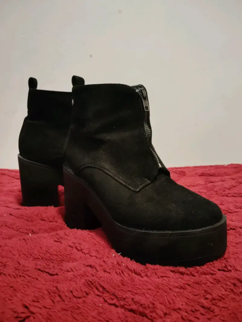 Botines negros de gamuza con plataforma talla 37 - 2