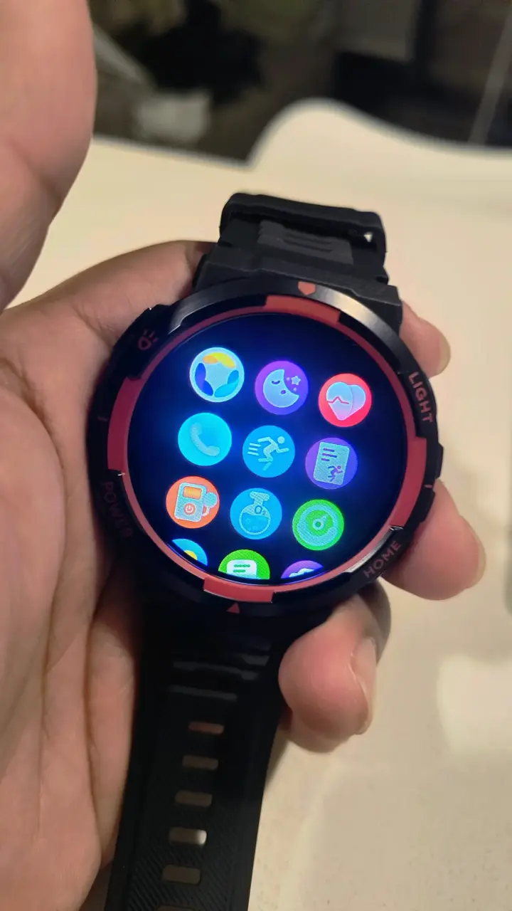 Smartwatch deportivo con pantalla táctil - 4