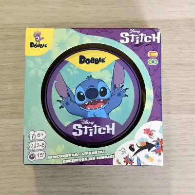 Juego de cartas Dobble Disney Stitch para niños - miniatura 1