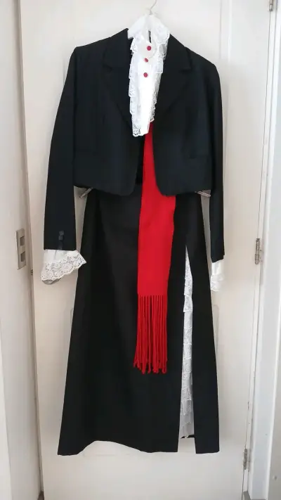 Traje de Huasa elegante con pechera y faja - miniatura 1