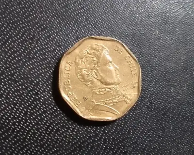 Moneda de 5 pesos chilenos 2012 ceca Madrid - miniatura 2