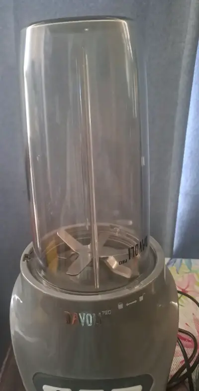 Licuadora Davoli Pro con accesorios - miniatura 2