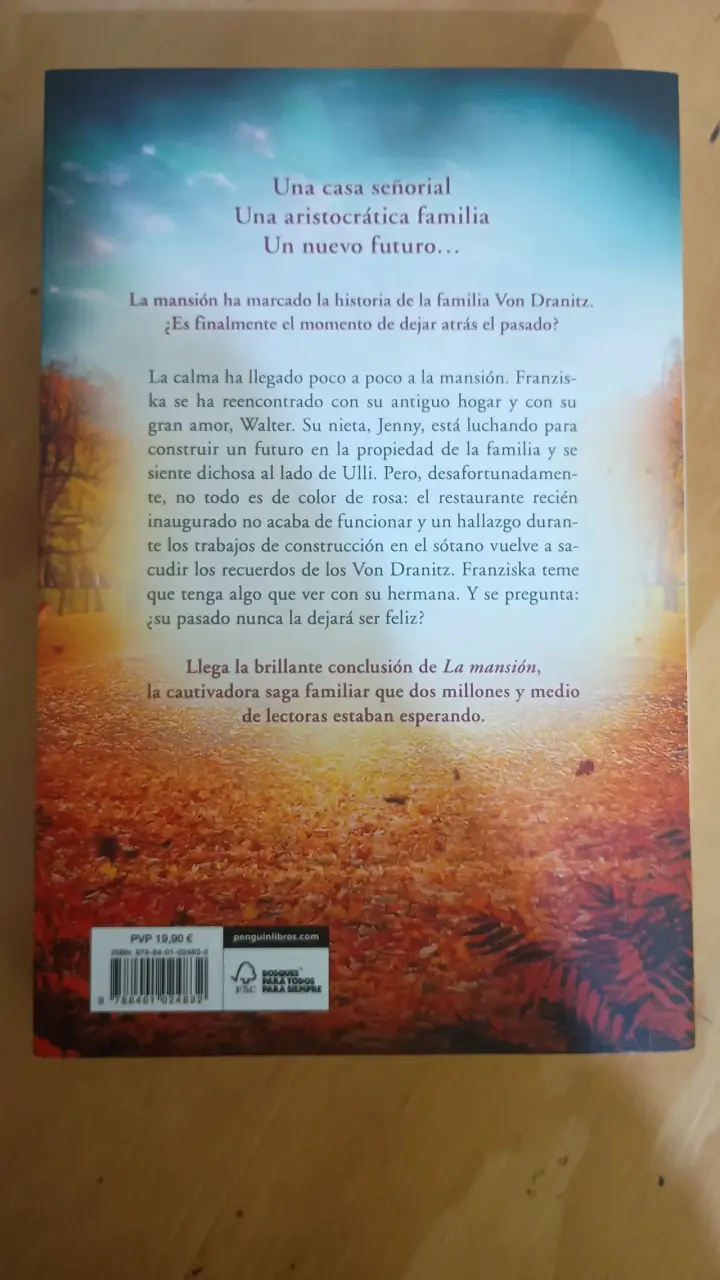 Libro 'La Mansión: Tiempo de Resurgir' Anne Jaco - 2