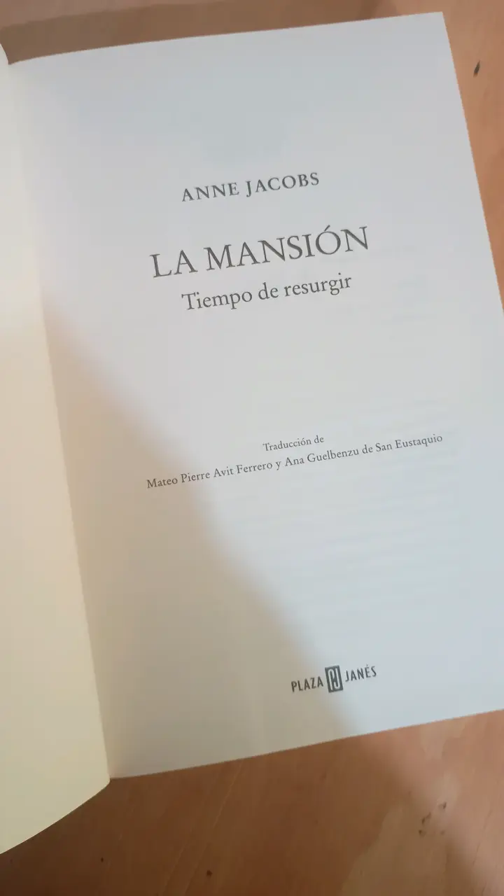 Libro 'La Mansión: Tiempo de Resurgir' Anne Jaco - 3