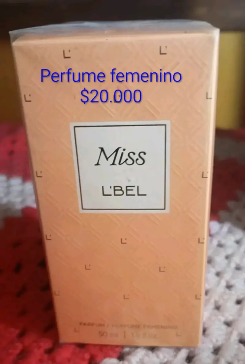 Perfume femenino Miss L'Bel 50 ml