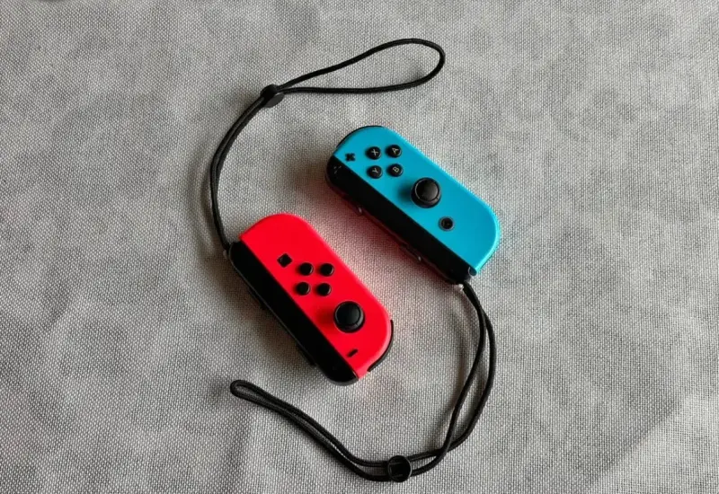 Controles Joy-Con para Nintendo Switch rojo y azul