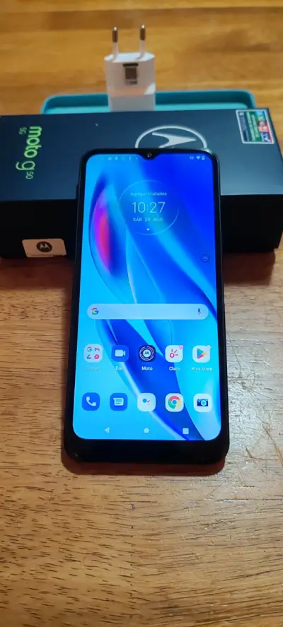 Smartphone Motorola Moto G50 5G con caja y cargador - miniatura 3