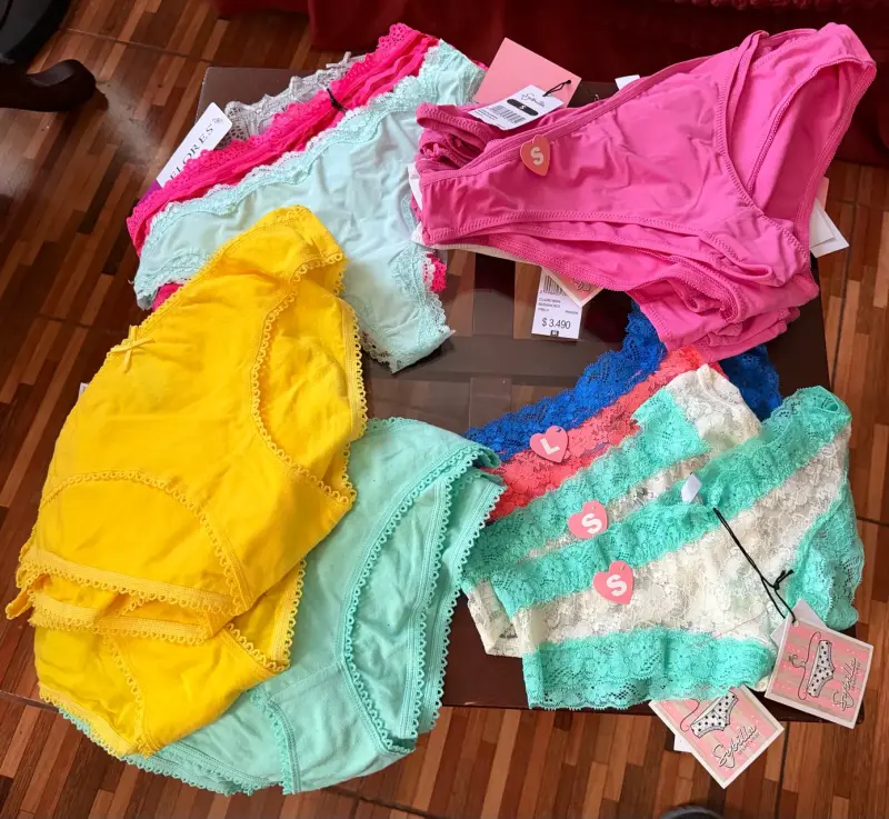 Pack de calzones de encaje y algodón en varios colores