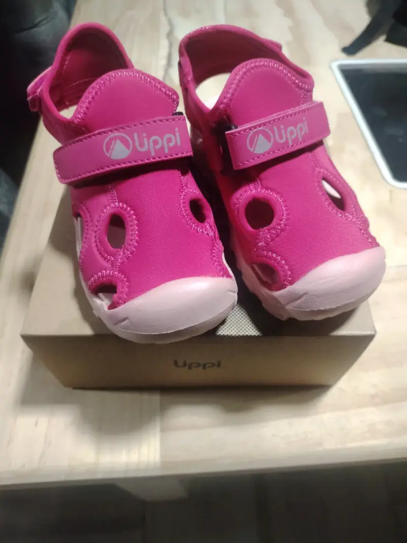 Sandalias de niños Uppí rosas con velcro - 1