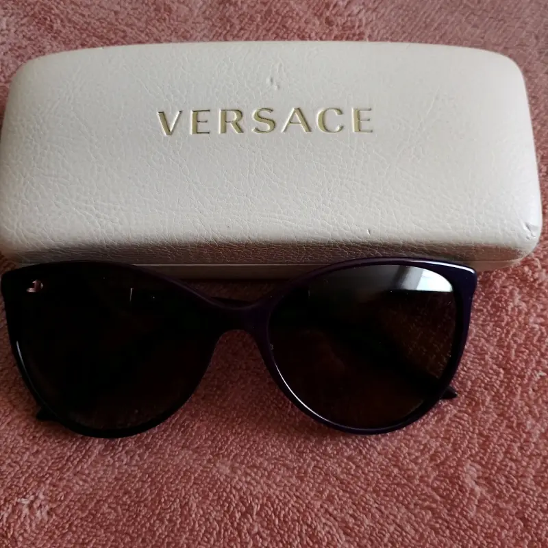 Gafas de Sol Versace con Estuche Original - 1