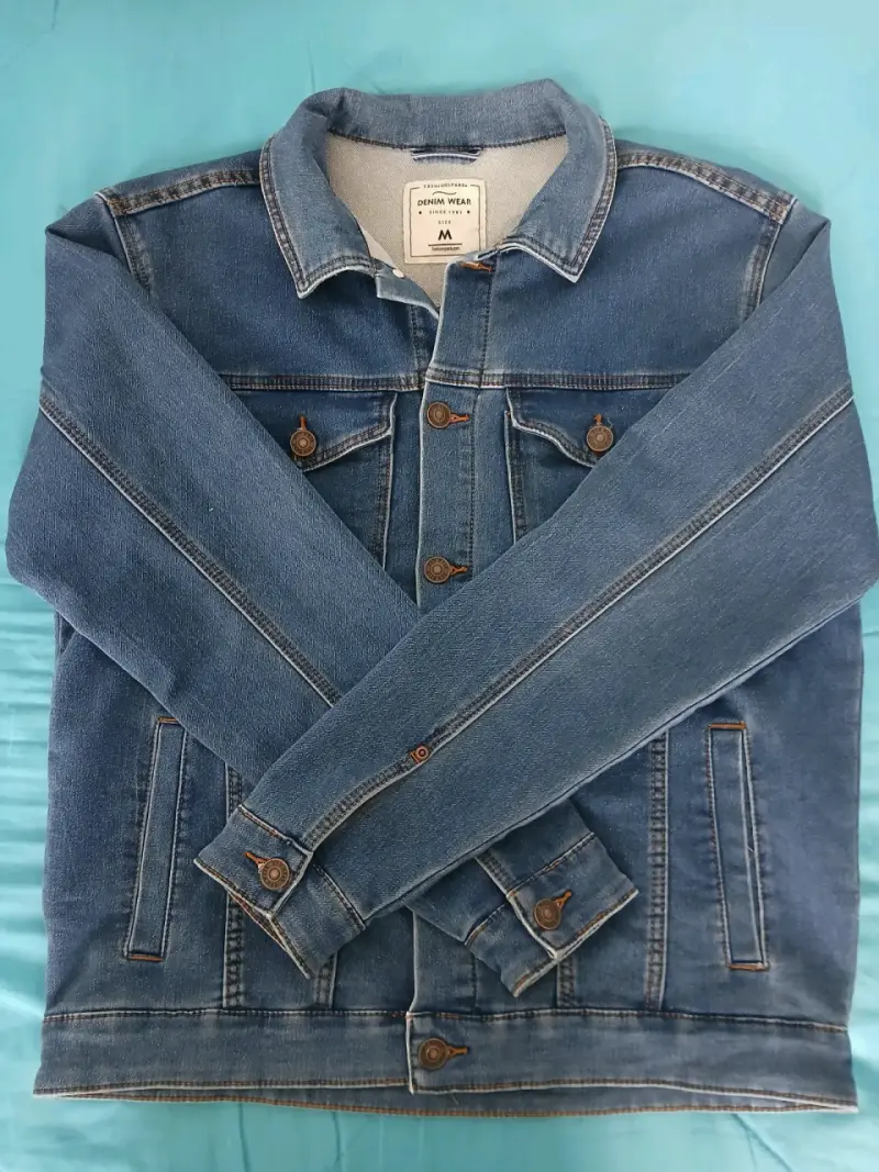 Chaqueta de mezclilla azul talla M