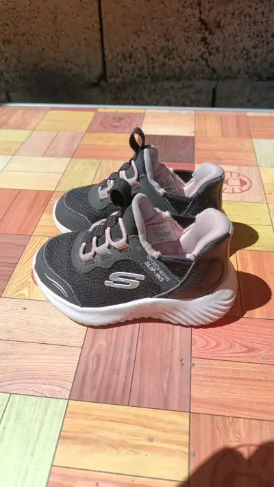 Zapatillas deportivas negras para niños Skechers - miniatura 2
