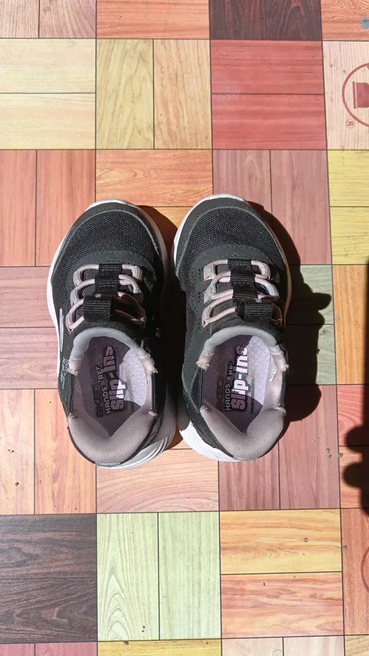 Zapatillas deportivas negras para niños Skechers - 5