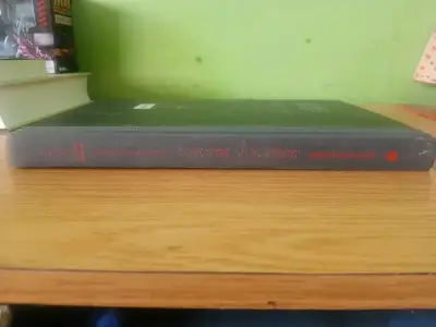 Libro Cuentos Macabros de Edgar Allan Poe - miniatura 4
