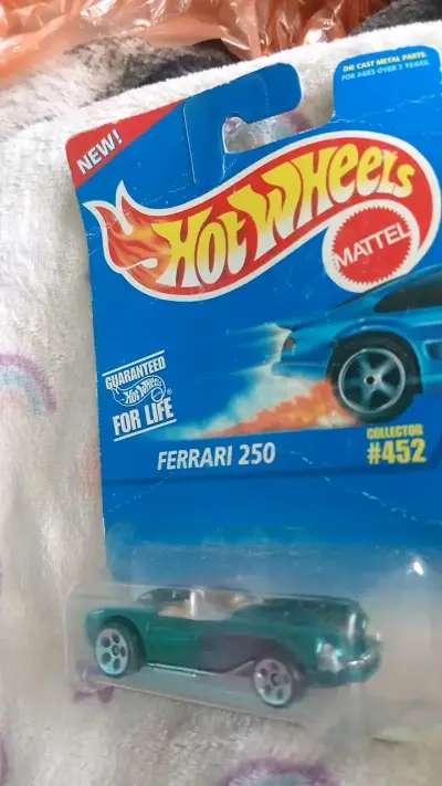 Hot Wheels Ferrari 250 Coleccionable Nuevo - miniatura 2