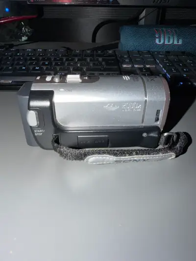 Sony Handycam DCR-SX43 con Zoom Óptico - miniatura 3