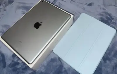 Ipad 6th Generation - miniatura 2