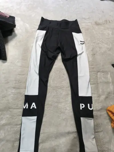 Leggings deportivos Puma negros y blancos - miniatura 1