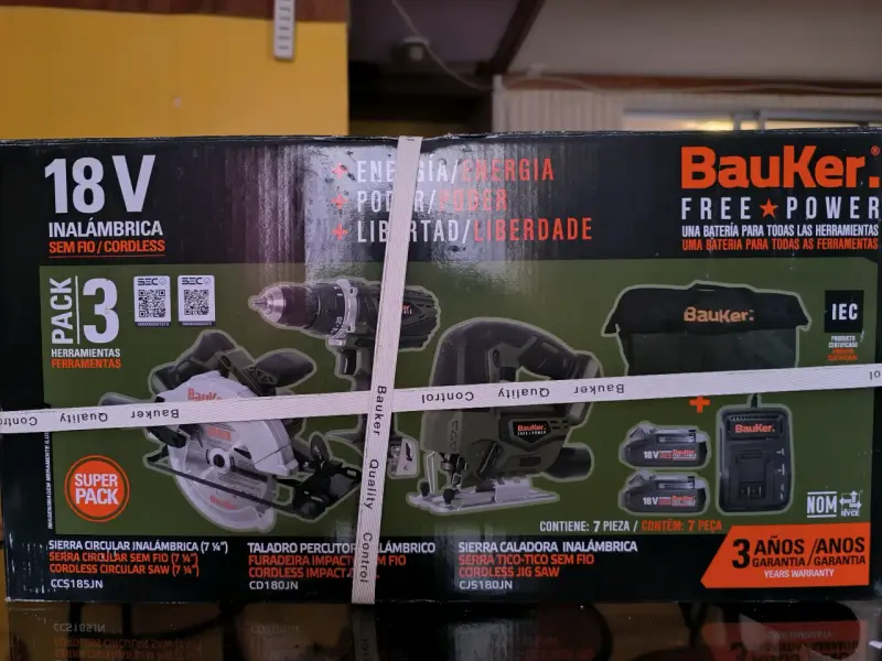 Kit de Herramientas Inalámbricas Bauker 18V con Accesorios - 2